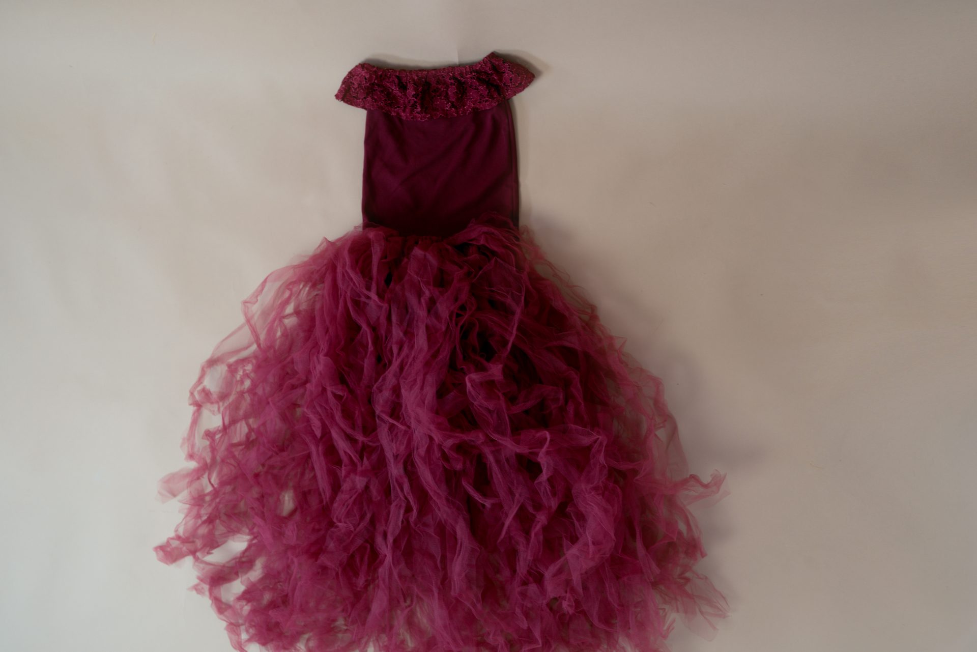 Tüllkleid burgund