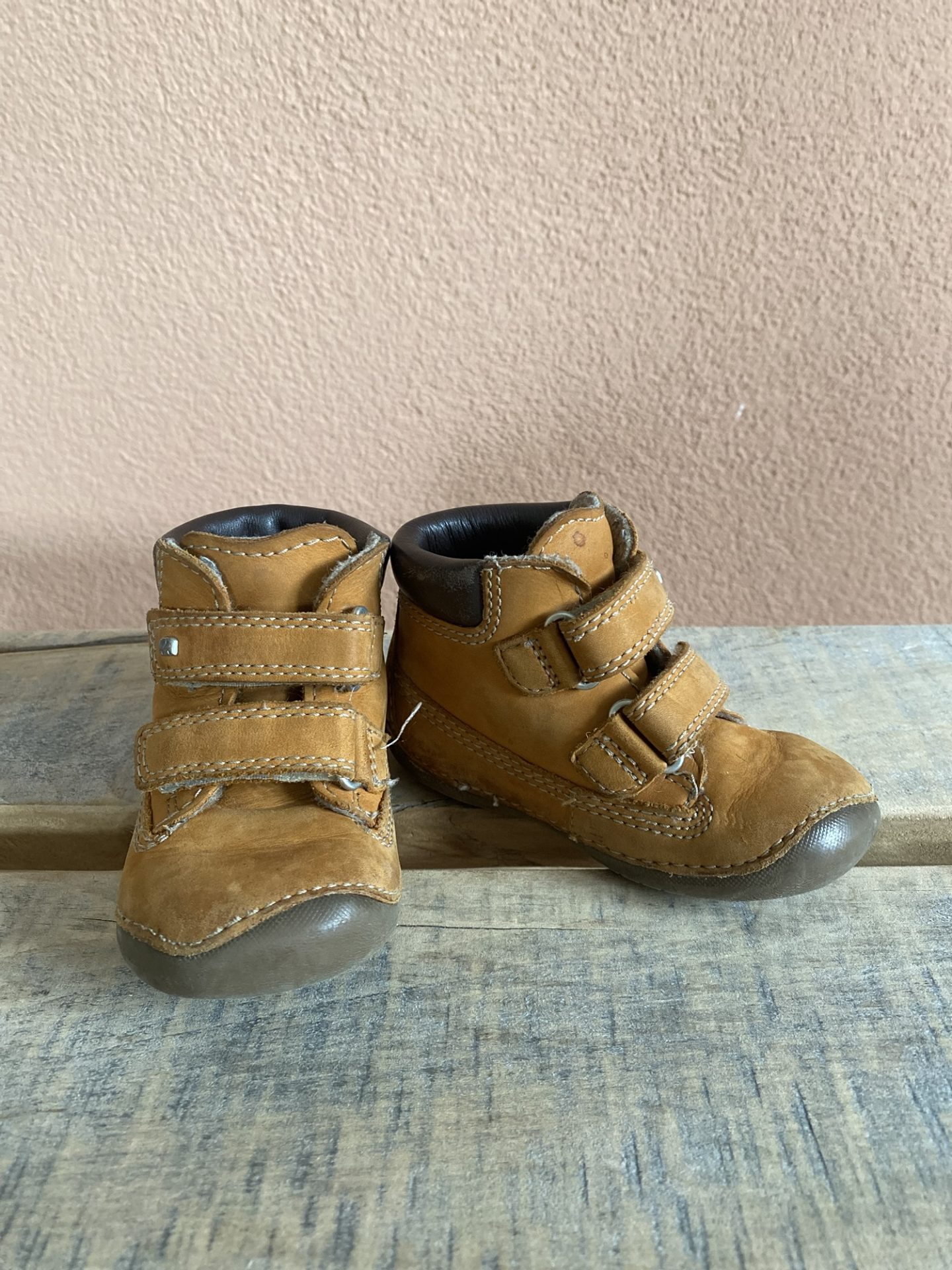 Schuhe braun