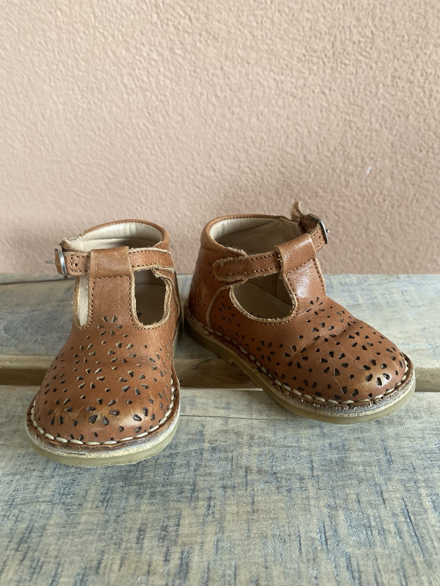 Mädchenschuhe braun