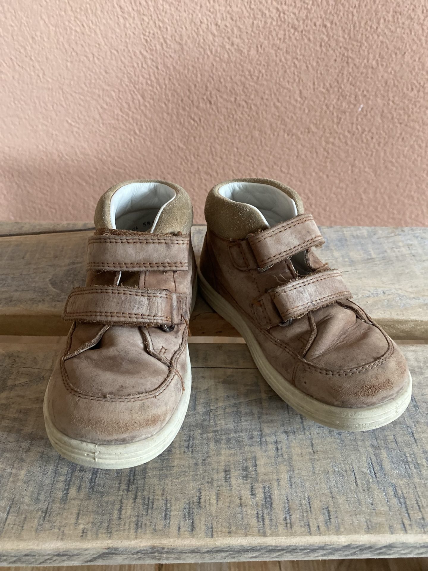 Schuhe braun
