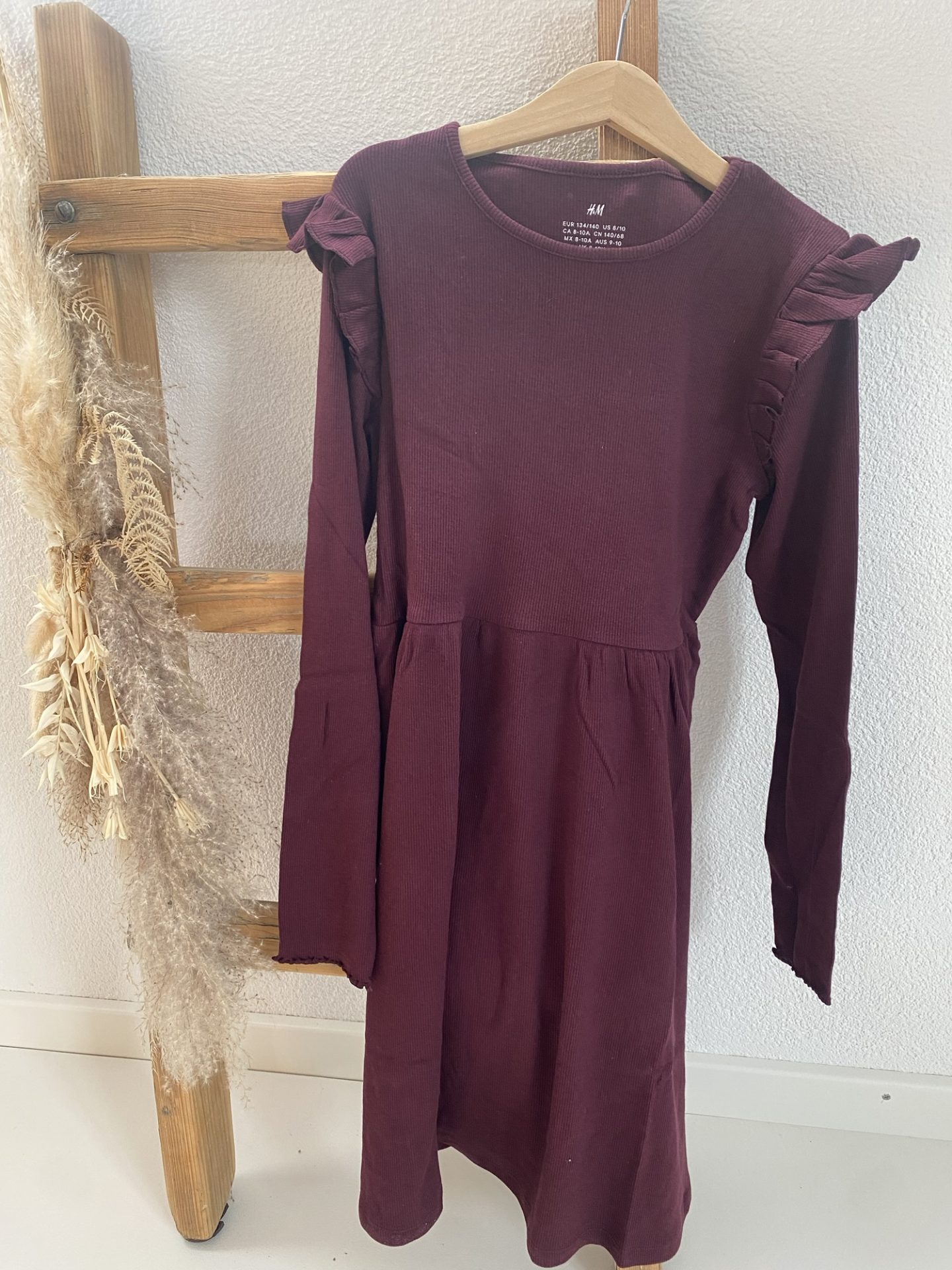 Kleid beere